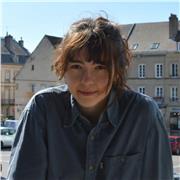 Etudiante de 18 ans ayant obtenu son Bac S mention bien, bilingue espagnol
